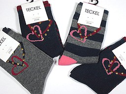 Baby sokken hartjes met studs Baby sokken hartjes met studs