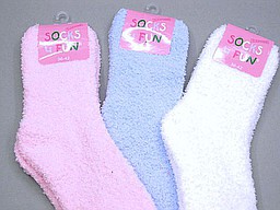 Dames bedsokken in effen roze, l.blauw, en wit Dames bedsokken in effen roze, l.blauw, en wit