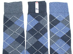 Geruite heren kniekousen in blauw tinten Geruite heren kniekousen in blauw tinten