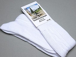 Lange witte kniekous met kabel