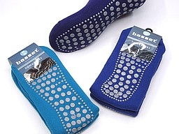 Kinder huissokken antislip in paars en blauw tinten Kinder huissokken antislip in paars en blauw tinten