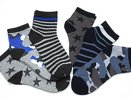 Korte sokken met sterren, strepen, en camouflage Korte sokken met sterren, strepen, en camouflage