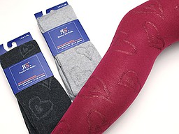 Kindermaillots met ingebreide ajour hartjes Kindermaillots met ingebreide ajour hartjes